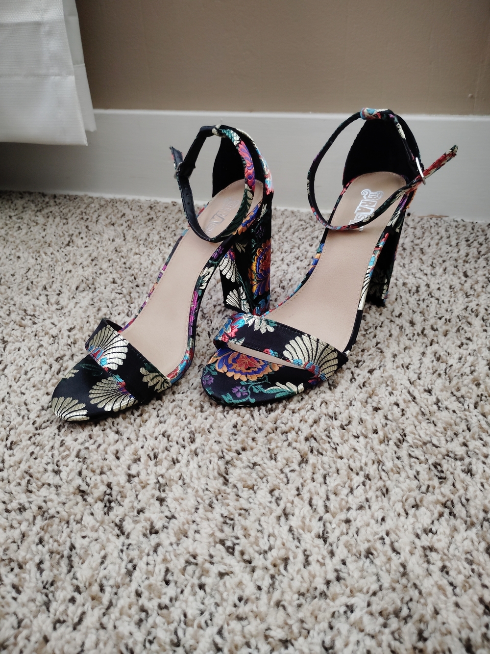 Floral Embroidered Black Block Heel Sandals - Women's